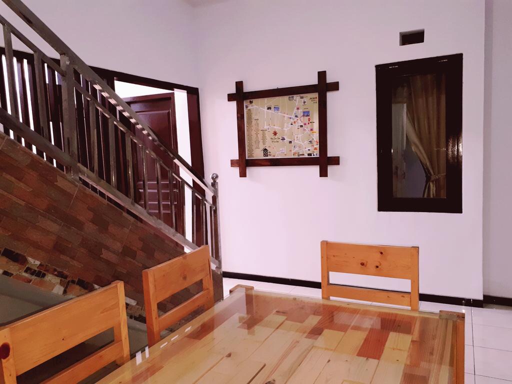 Villa Fifari - 5 Kamar Tidur, 3 Kamar Mandi บาตู ภายนอก รูปภาพ