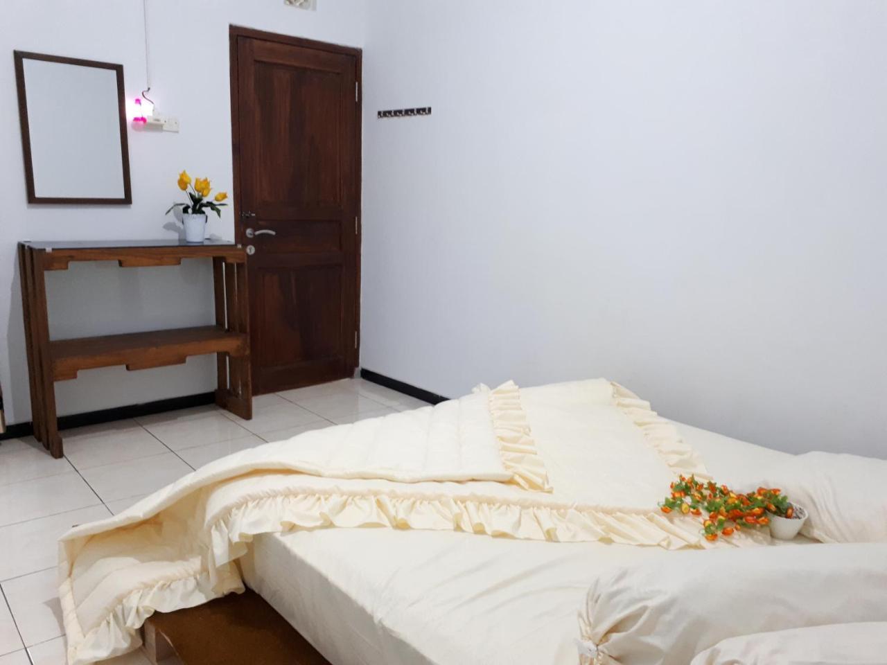 Villa Fifari - 5 Kamar Tidur, 3 Kamar Mandi บาตู ภายนอก รูปภาพ