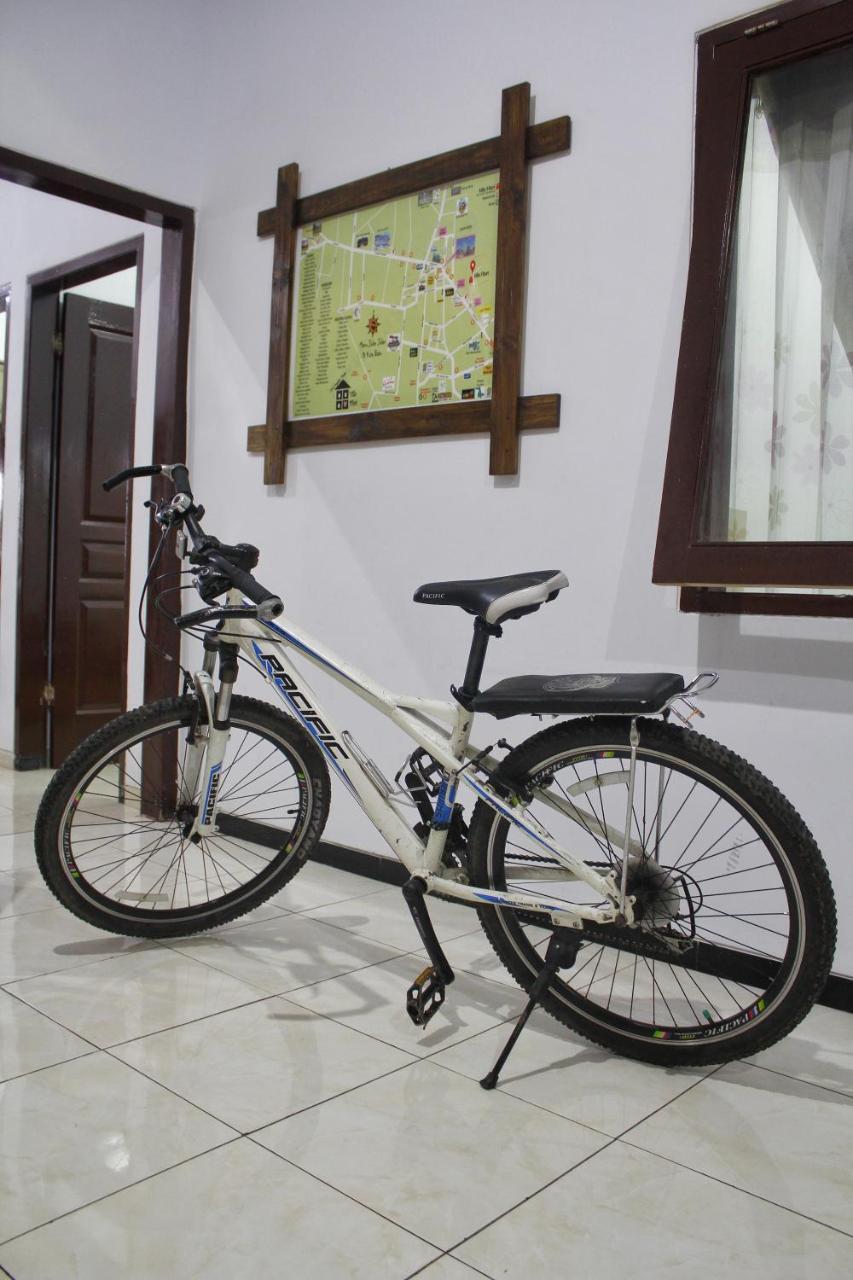 Villa Fifari - 5 Kamar Tidur, 3 Kamar Mandi บาตู ภายนอก รูปภาพ